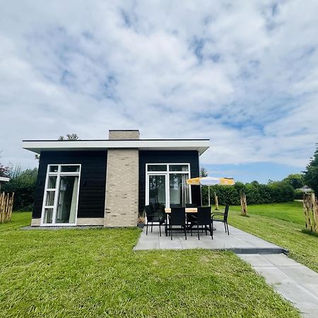 Bungalowpark De Horn - Floresta 213 Dirkshorn Bagian luar foto