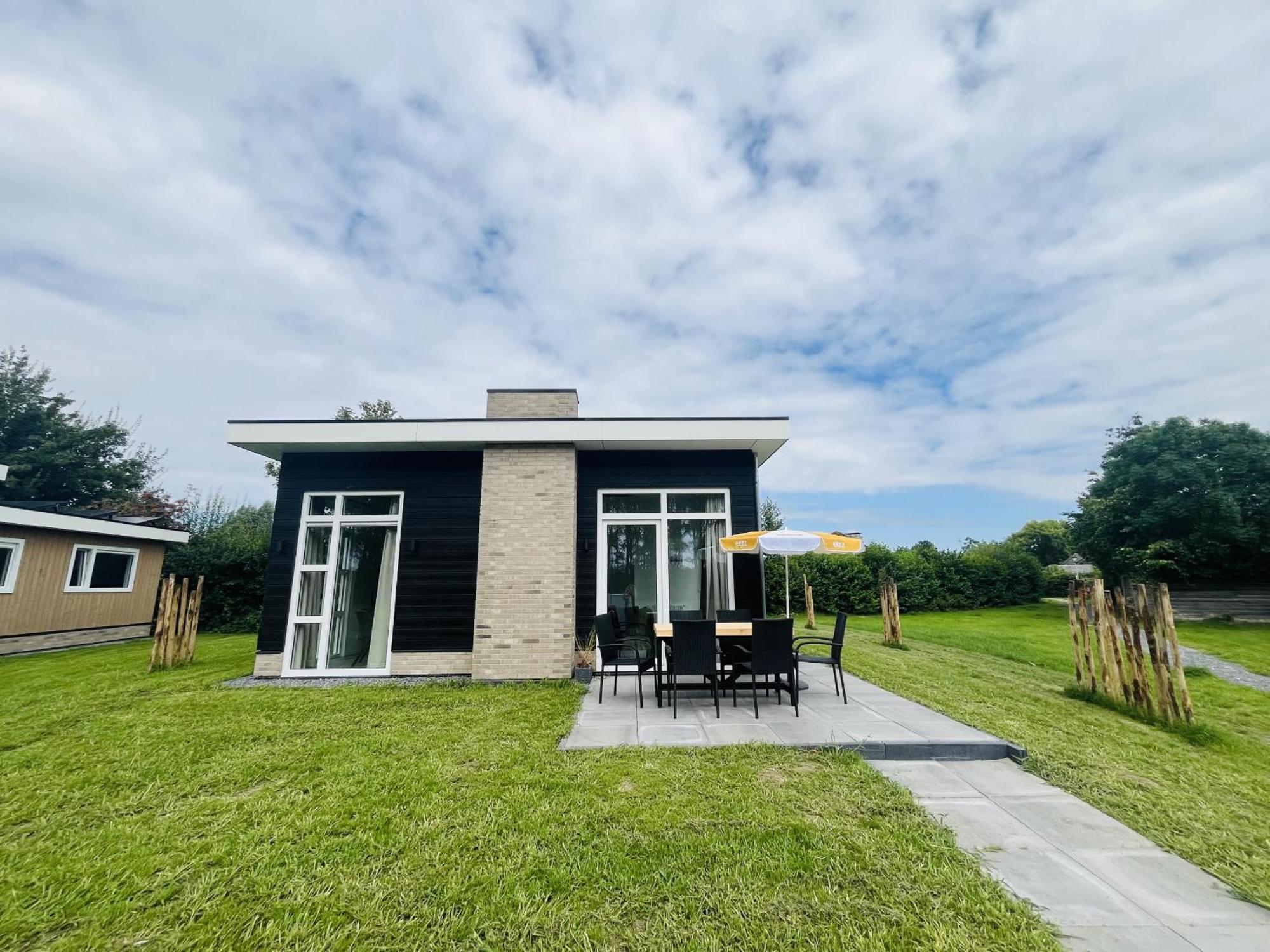 Bungalowpark De Horn - Floresta 213 Dirkshorn Bagian luar foto